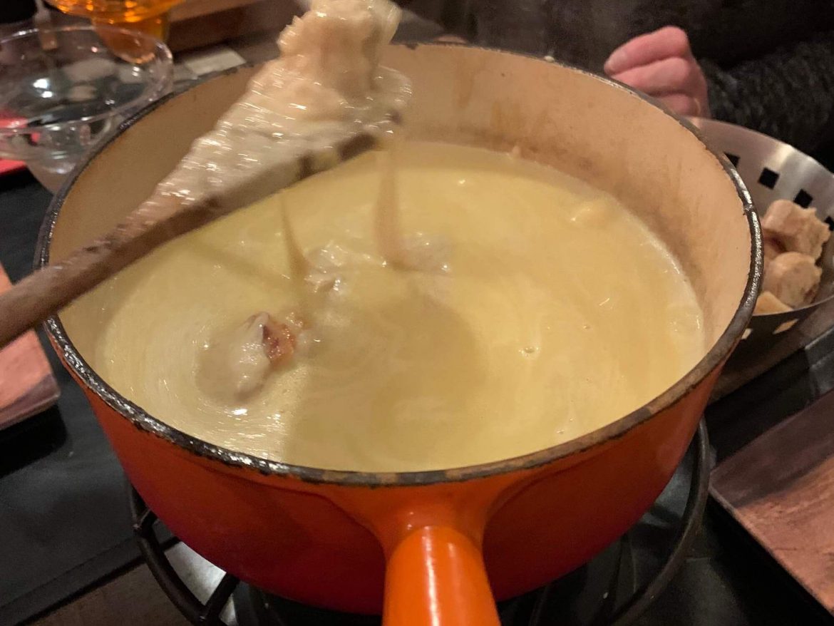 Fondue savoyarde traditionnelle de Rhône-Alpes